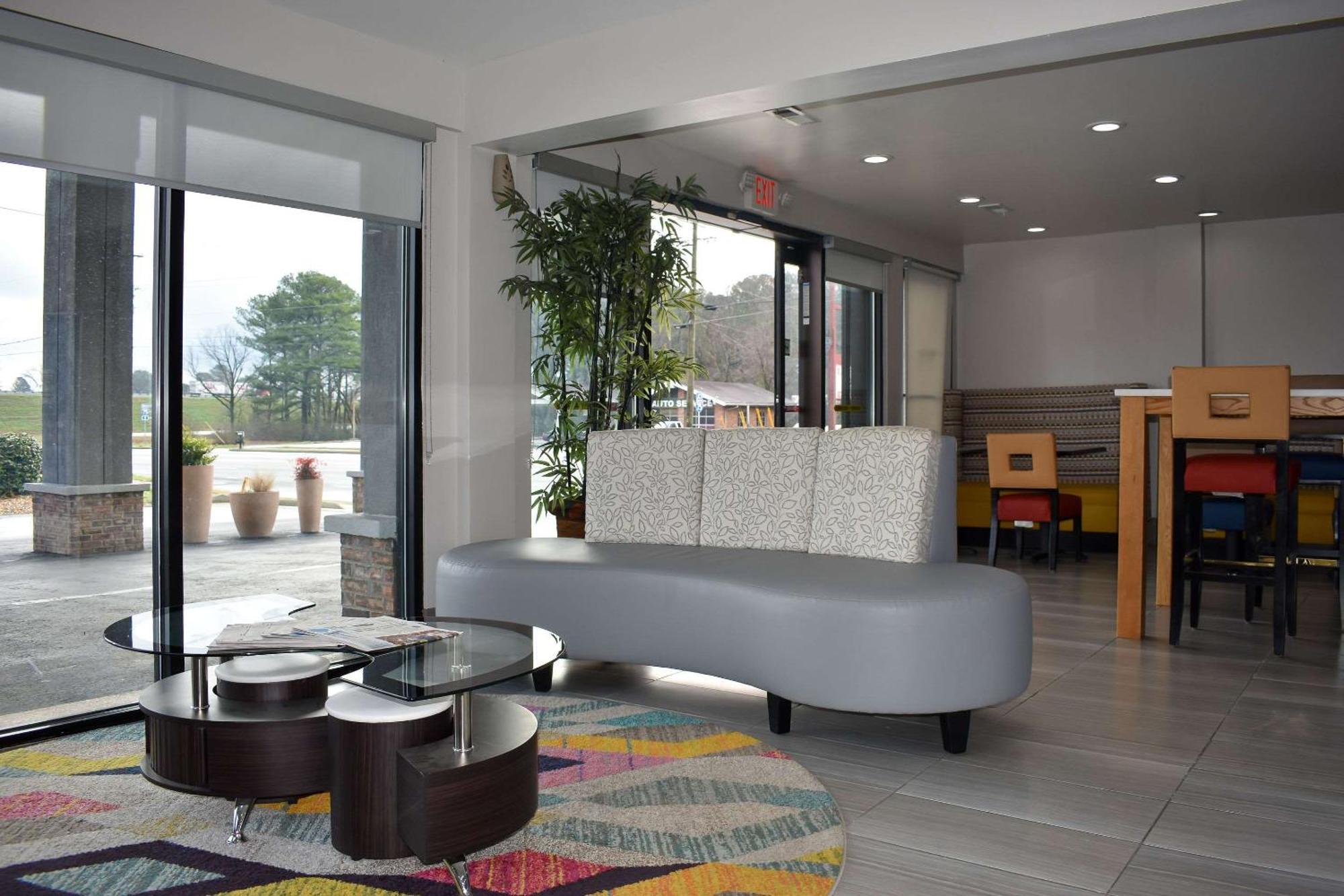 Quality North I-75 Hotel