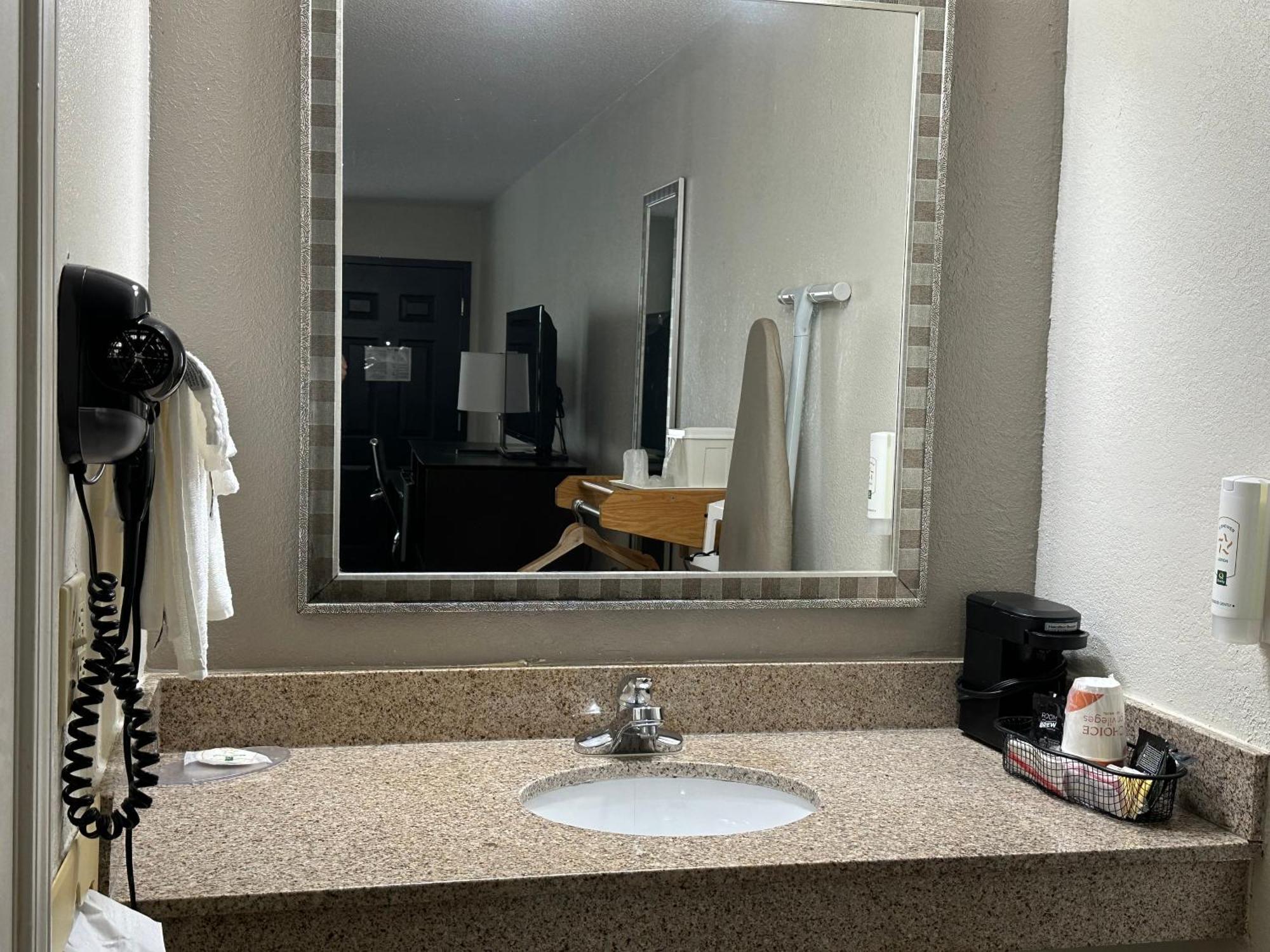 Quality North I-75 Hotel Calhoun