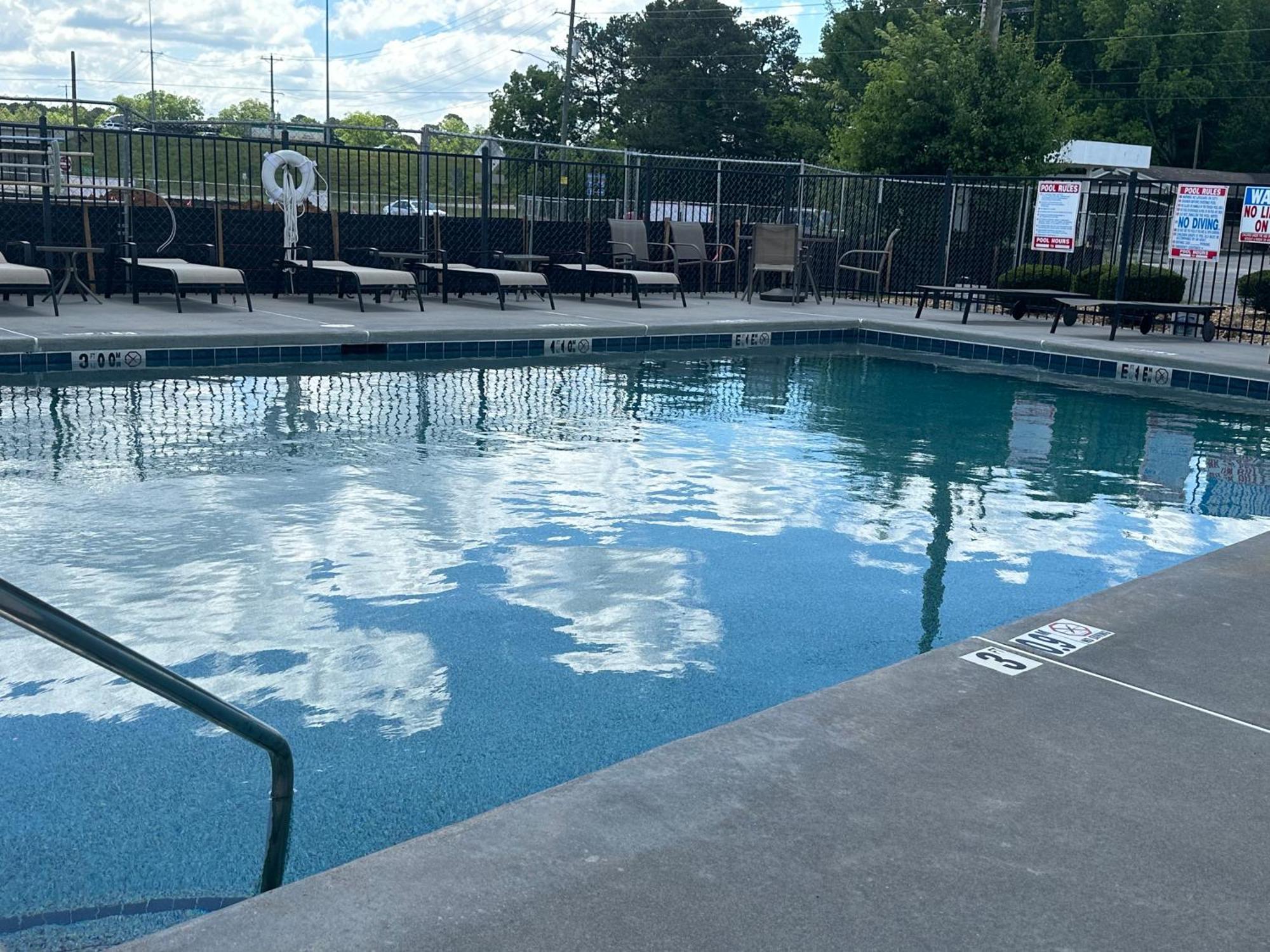 Quality North I-75 Hotel 2*